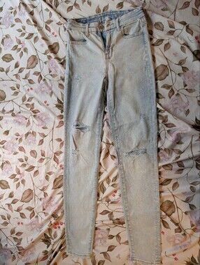 American Eagle Outfitters Light Blue Skinny Jeans